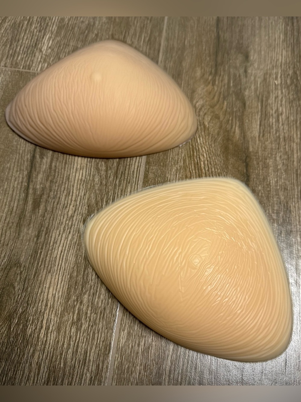 Amoena Essential 2S Model 440 Silicone Breast Forms Bra Inserts size 7